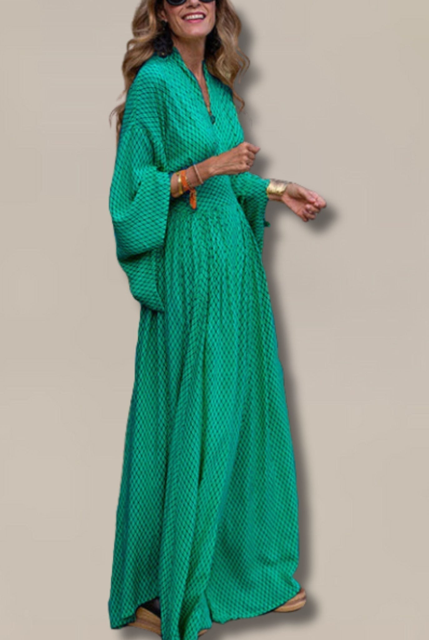 Lange zomerjurk met verfijnd dessin en vrouwelijke look