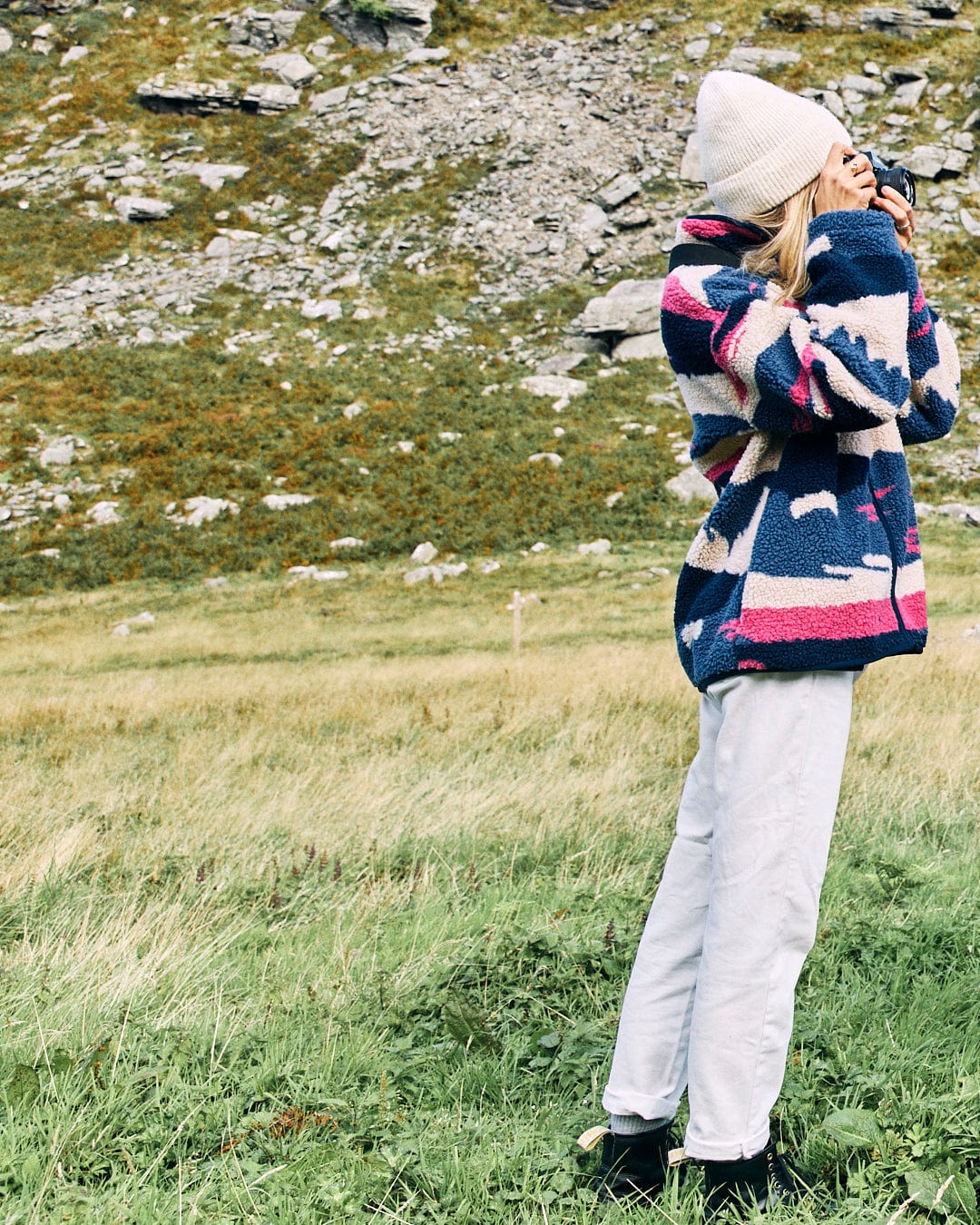 Heren hoodie met bergprint en sherpa kraag – Isabelle
