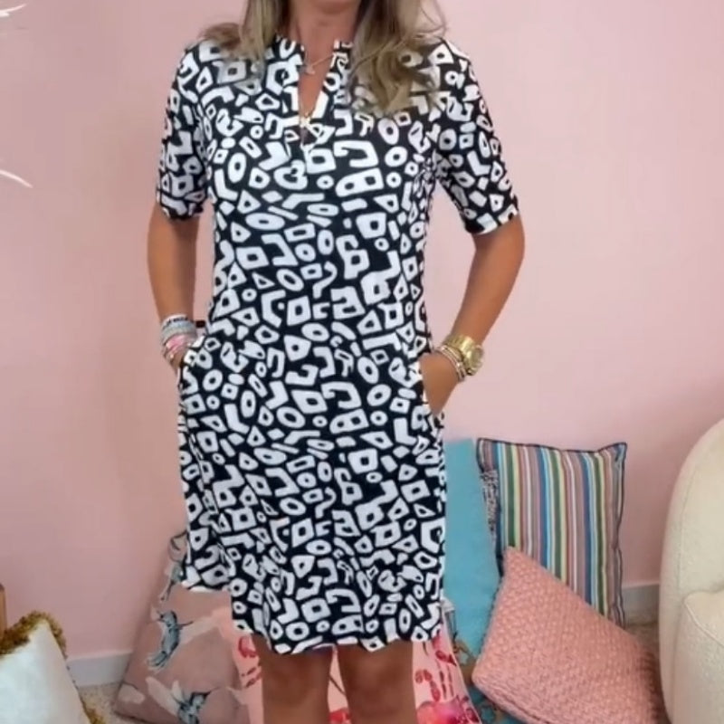 Mini damesjurk met polostijl voor een comfortabele en casual zomerse look