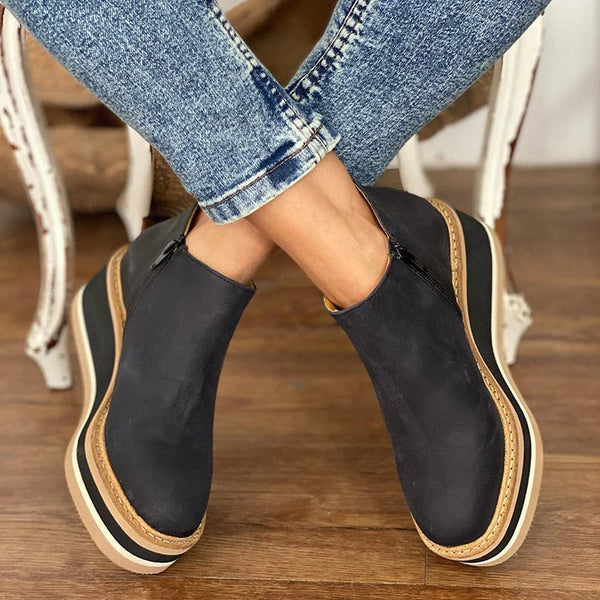 Emma Classic Toe Boots