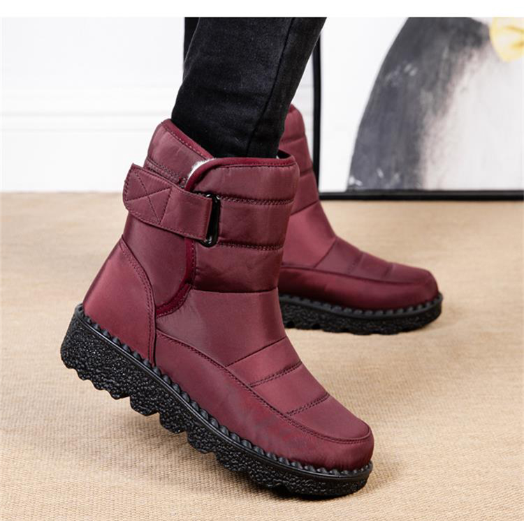 Emme HydroGrip Boots