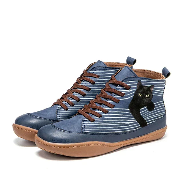 Luna Trendy Cat Boots