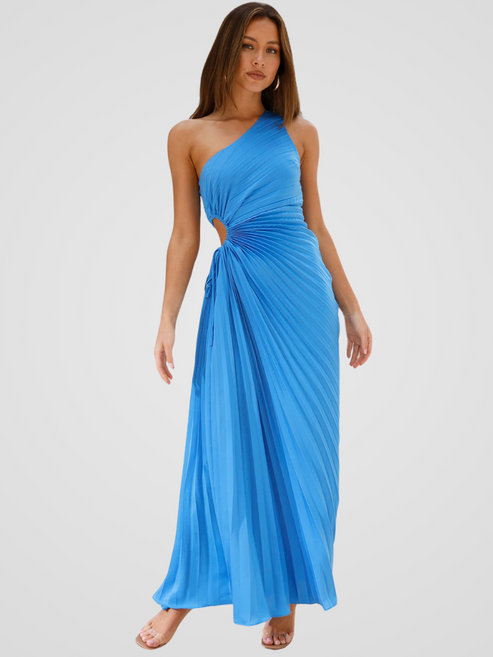 Stijlvolle one shoulder maxi jurk met plissé details