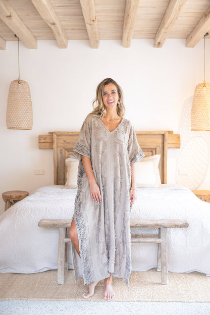 Zomerse maxi kaftan met luchtig ontwerp en eigentijdse stijl