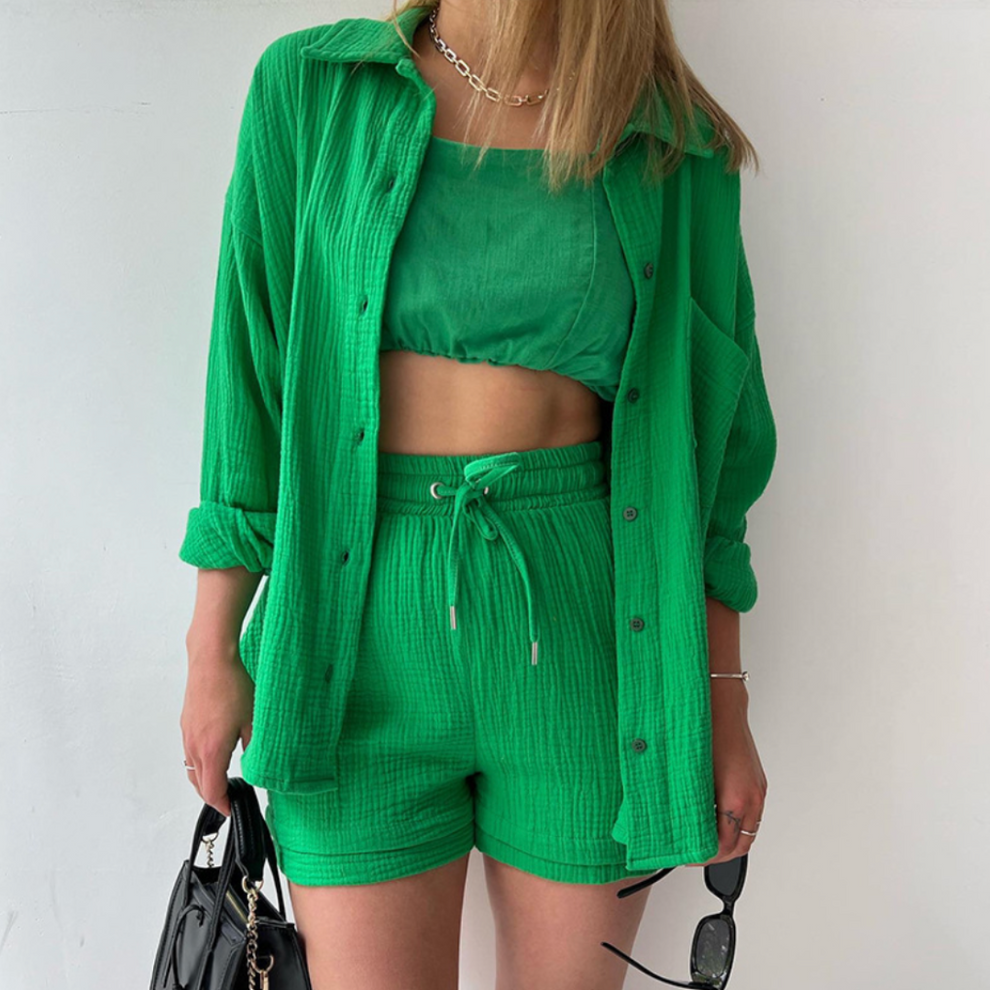 Casual dames set voor de zomer met overhemd met lange mouwen en shorts