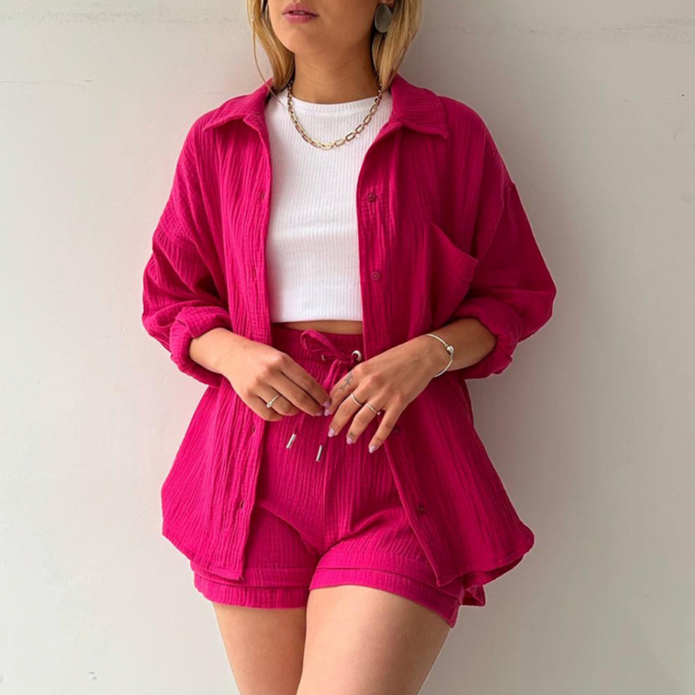 Casual dames set voor de zomer met overhemd met lange mouwen en shorts