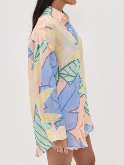 Tropisch dames set met korte broek en overhemd in zomerse stijl