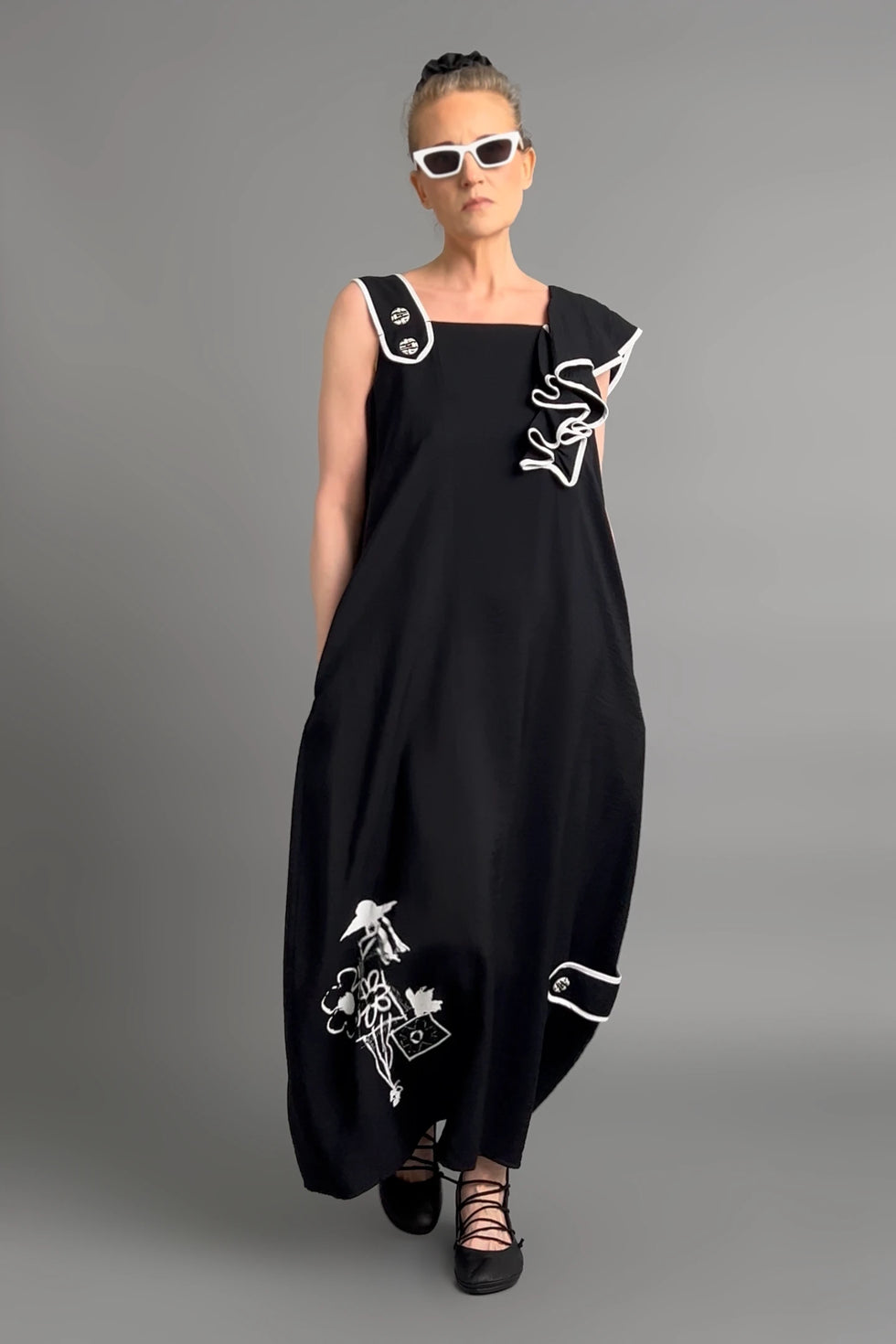 Vloeiend vallende maxi jurk met eigentijdse oversized pasvorm