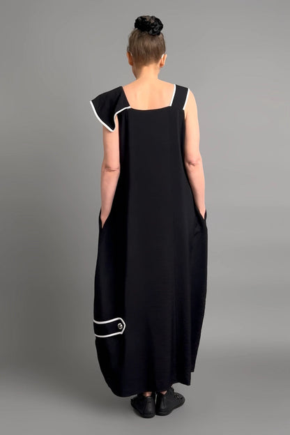 Vloeiend vallende maxi jurk met eigentijdse oversized pasvorm