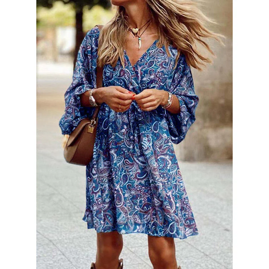 Zomerse korte jurk in boho stijl met comfortabele losse mouwen